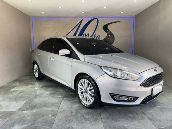 FORD FOCUS 2.0 SE PLUS 16V FLEX 4P POWERSHIFT